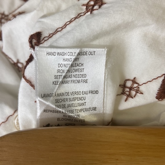 Samuel Dong 100 % cotton button down shirt embroidered  cut out detail Small - Picture 5 of 15